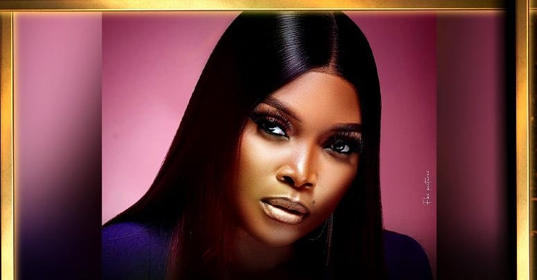 EMY DANY BASSONG — Meilleure Comédienne